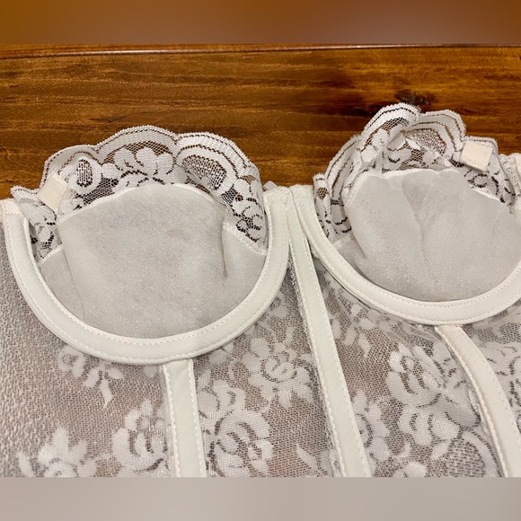 Vintage Smart white bustier - Picture 8 of 13